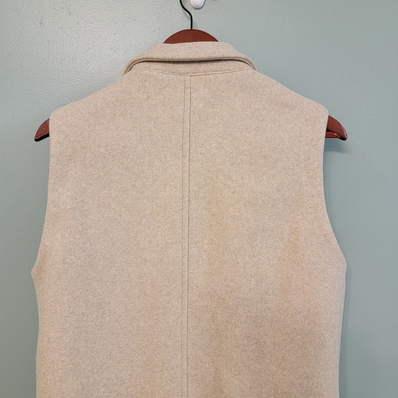 Love Tree New Women's Tan Sleeveless Sweater Vest Cardigan Size X Large - Picture 9 of 10